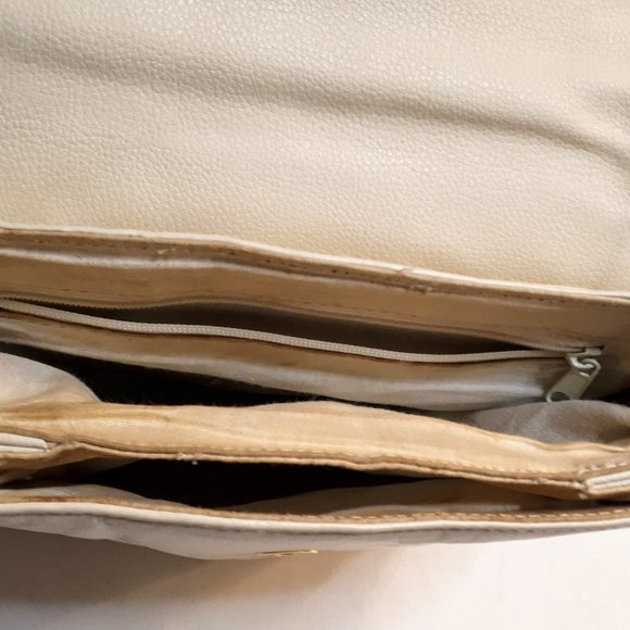 Ivory Leather Cross-Body Bag With Adjustable Strap - Picture 5 of 8